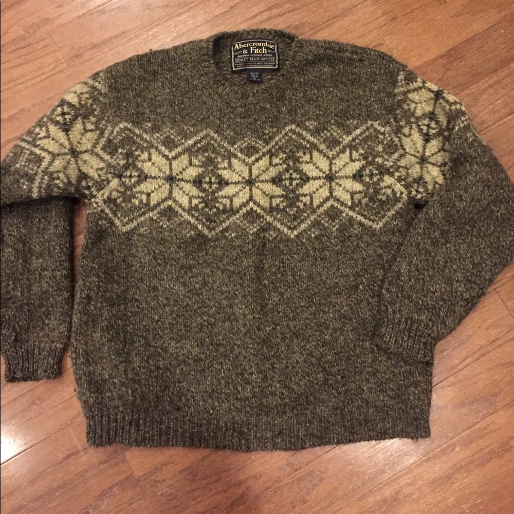 Abercrombie & Fitch Medium wool sweater